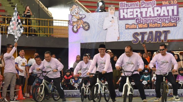 Gus Qowim Buka Bhumi Panji Kertapati Volume 3.0 Pushbike Championship Piala Wali Kota Kediri