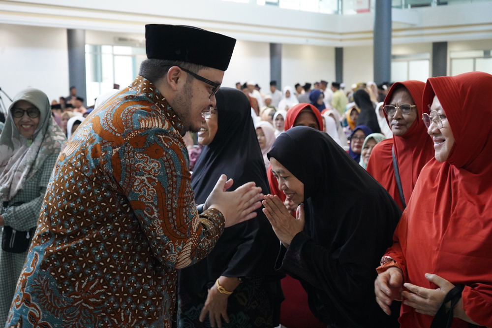 Mas Bup Dhito Hadiri Tasyakuran Haji Kabupaten Kediri