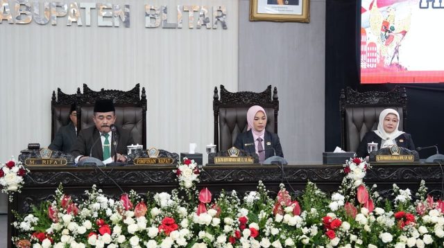 Dengarkan Pidato Kenegaraan RI, DPRD Kabupaten Blitar Kompak Bangkitkan Semangat Bangun Bangsa