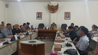 HMI Malang Datangi DPRD Kota Batu, Bacakan 8 Tuntutan