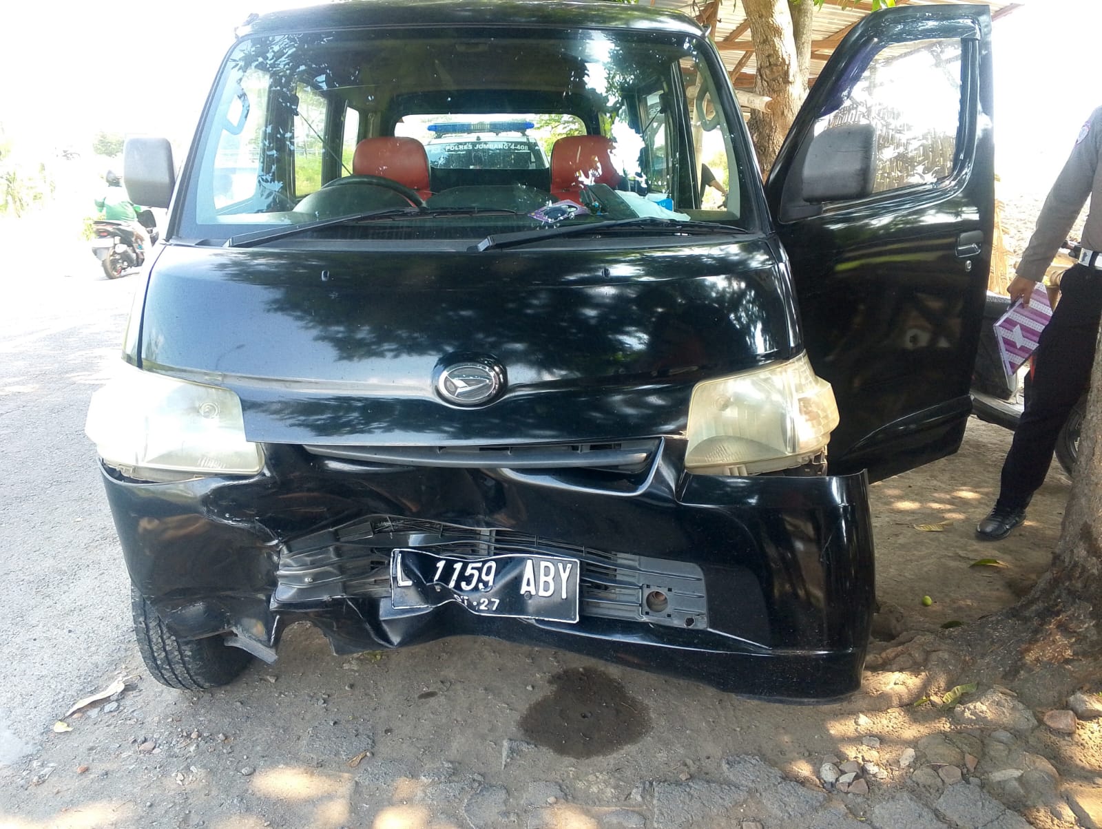 Remaja Pelajar Tewas Tertabrak Mobil Granmax di Jalan Raya Pandanwangi Jombang