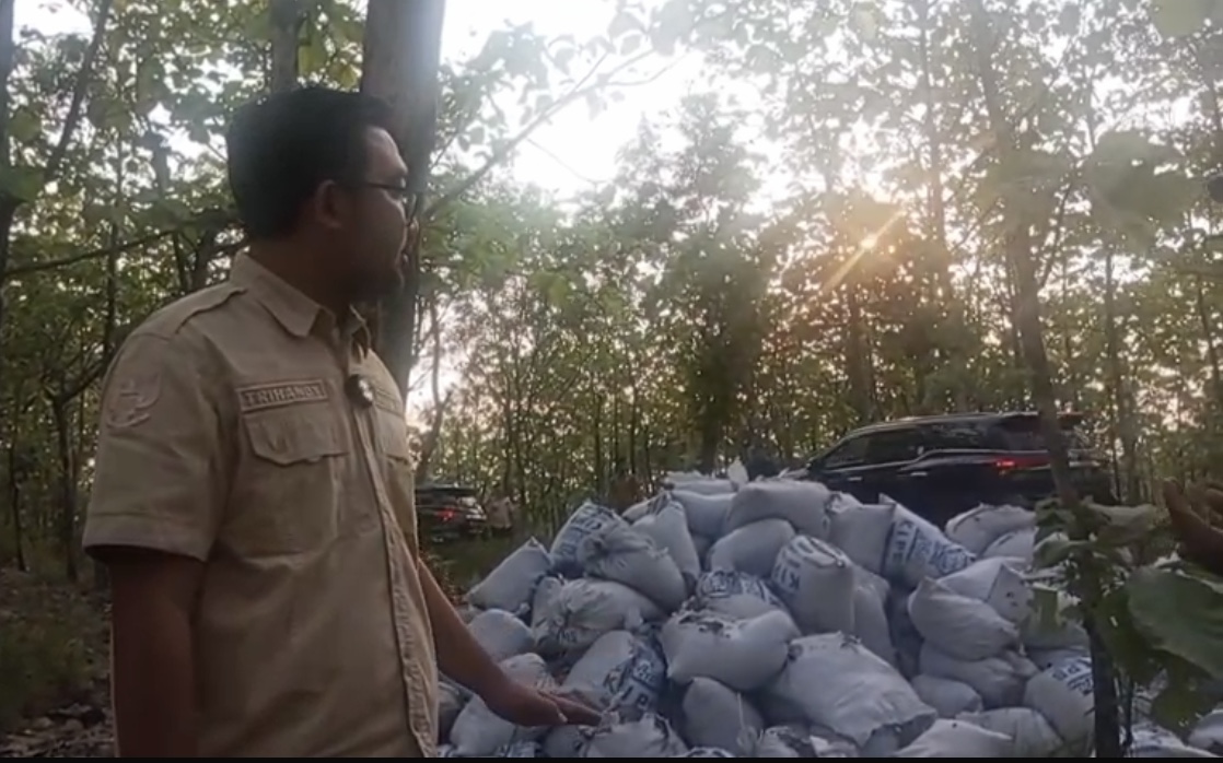 Pemkab Nganjuk Perintahkan Uji Lab Limbah Diduga B3, Pelaku Terancam Sanksi Tegas