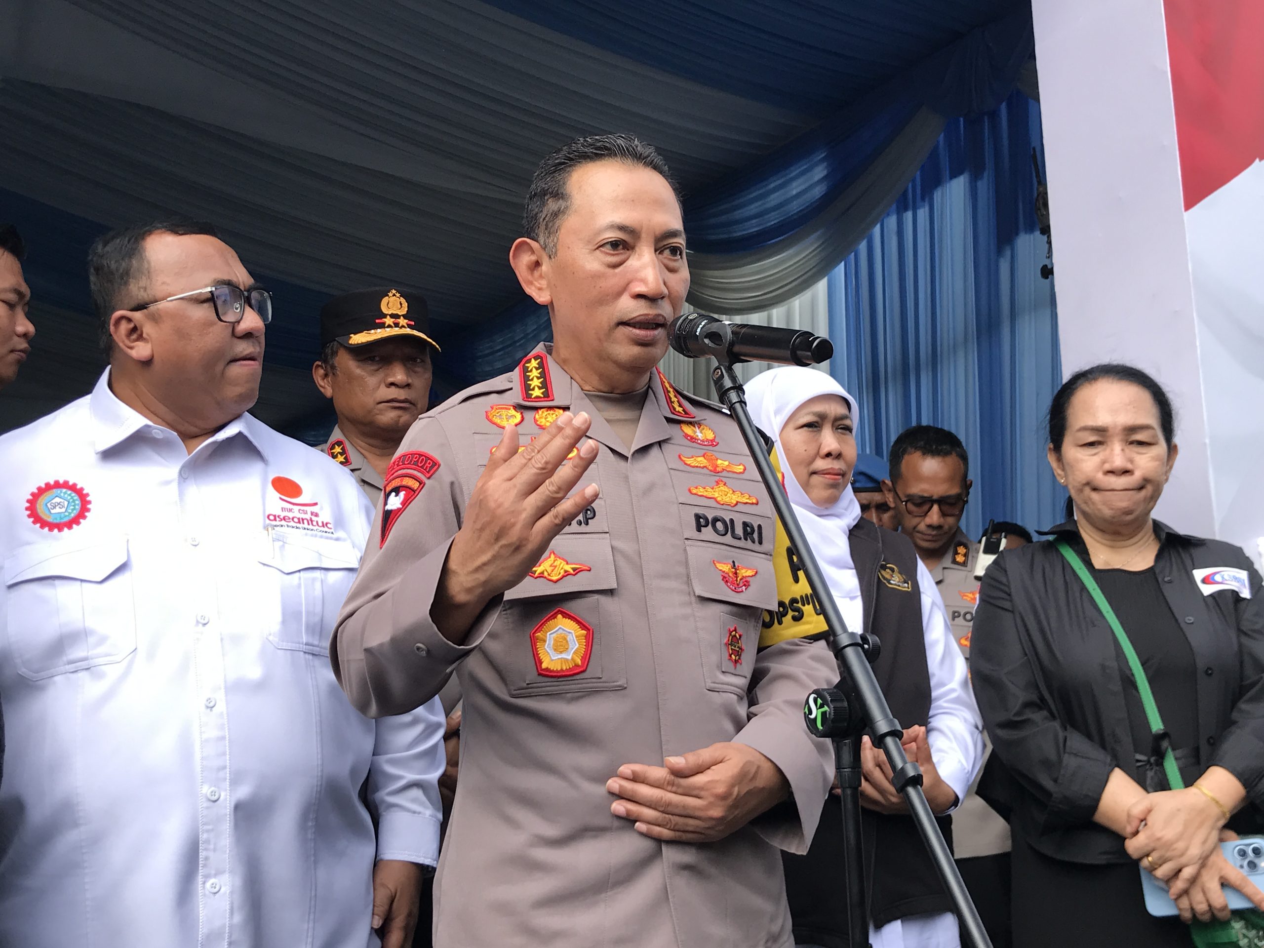 Kapolri Listyo Sigit Ziarah ke Makam Marsinah dan Groundbreaking Museum Nasional di Nganjuk