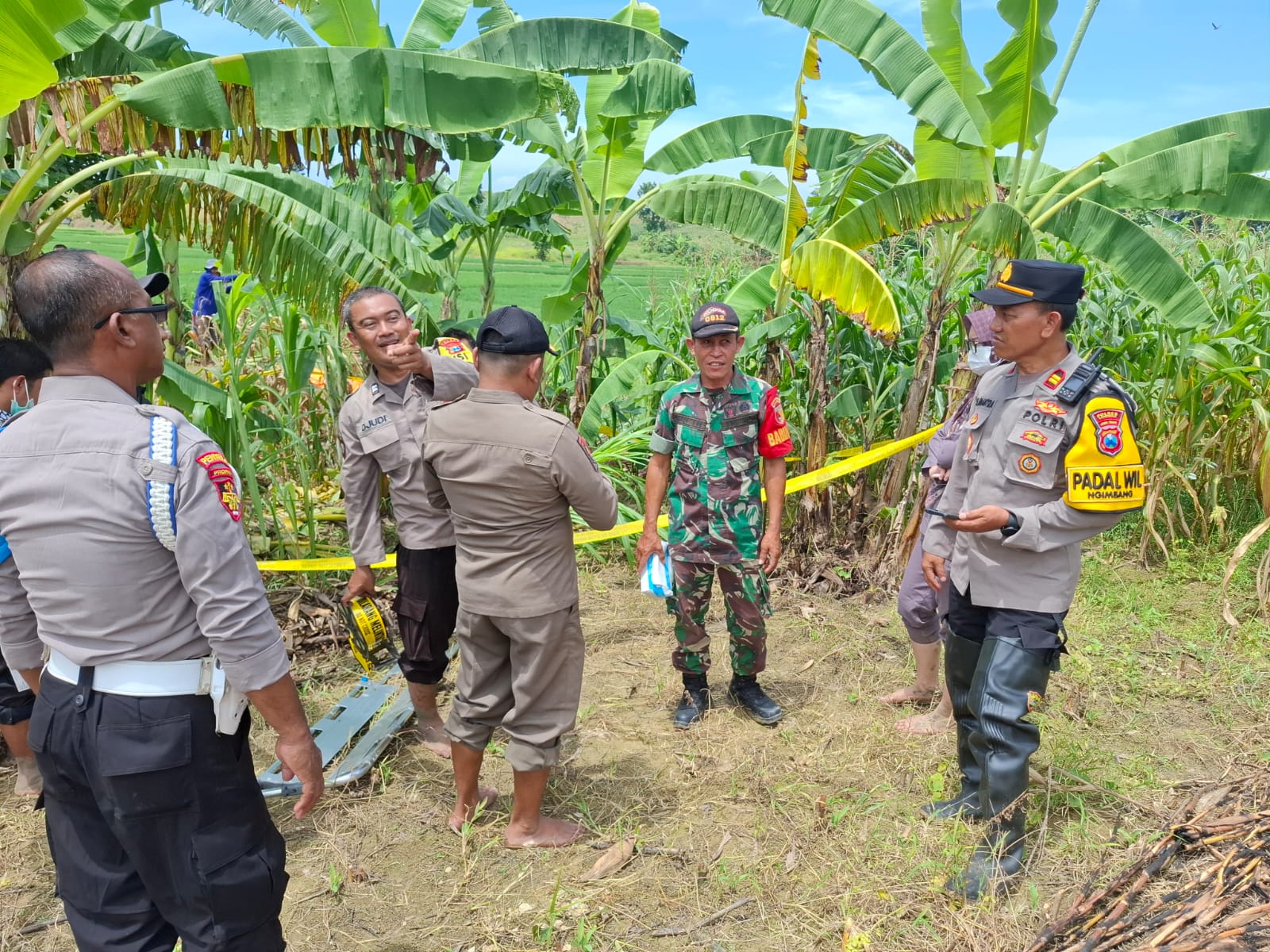 Geger Penemuan Mayat Pria Tanpa Busana di Parit Kawasan Hutan Lamongan