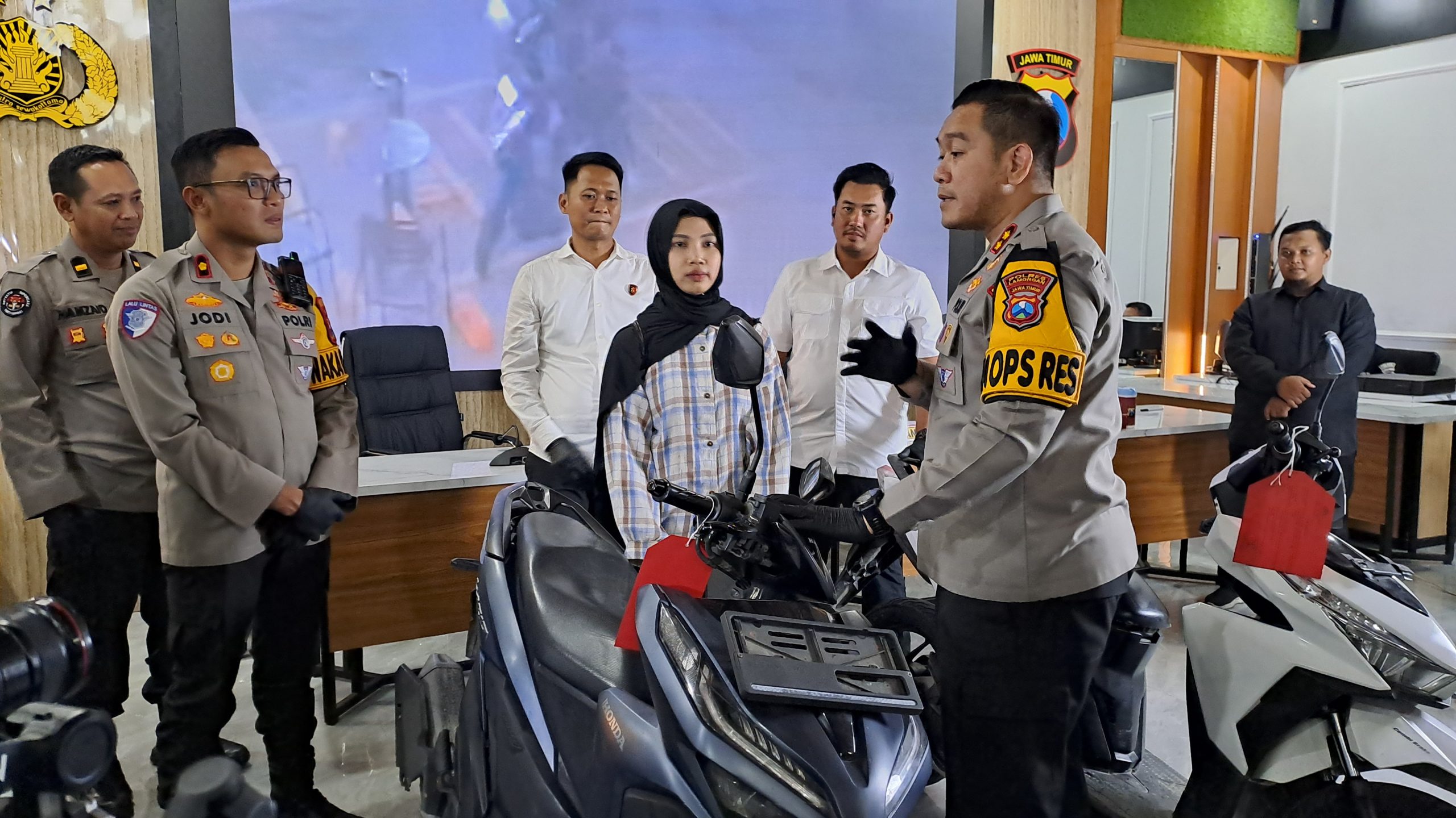 Parsel Lebaran, Polres Lamongan Ringkus Dua Pelaku Curanmor