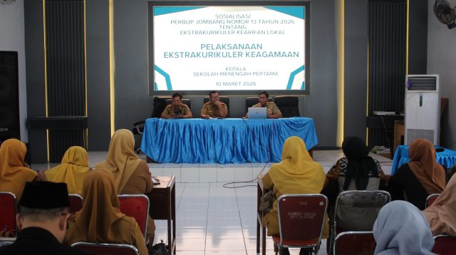 Kepala SMP se-Jombang Ikuti Rapat Persiapan TKA 2026