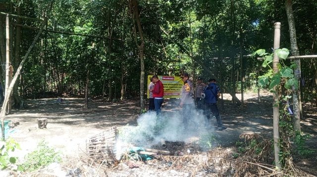 Respon Laporan Warga, Polsek Plosoklaten Cek Dugaan Judi Sabung Ayam di Desa Sumberagung