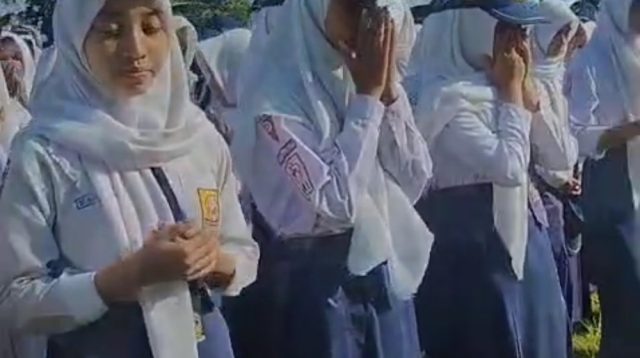 Masuk Hari Pertama Setelah Lebaran, Siswa SMP Negeri 1 Ngasem Gelar Halalbihalal