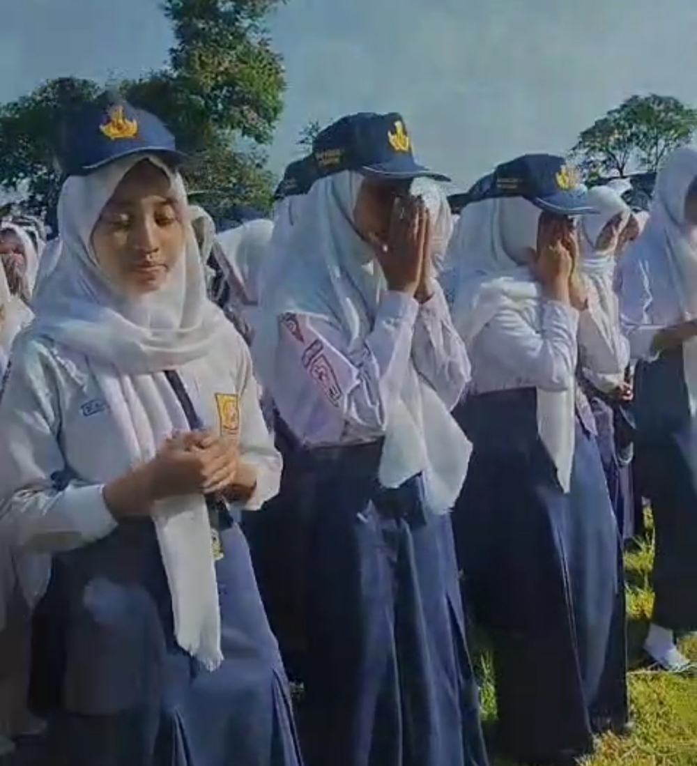 Masuk Hari Pertama Setelah Lebaran, Siswa SMP Negeri 1 Ngasem Gelar Halalbihalal