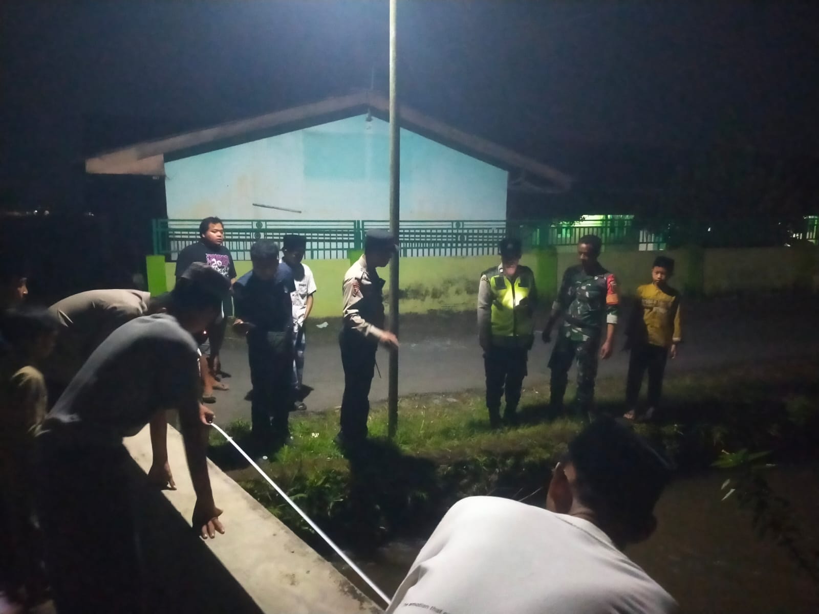 Adik Histeris, Berangkat Tarawih Temukan Kakak Meninggal Mengapung di Sungai Depan Rumah