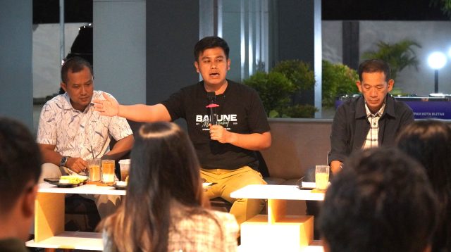 Anggarkan Beasiswa Mahasiswa Berprestasi, Wali Kota Blitar Harap Setelah Lulus Jangan Nganggur