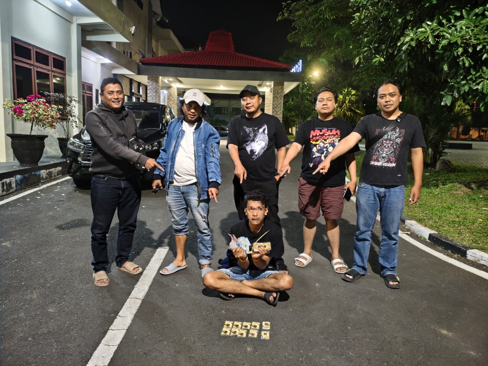 emas malang