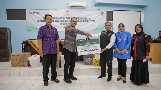 Dinsos Kota Kediri Fasilitasi Penyaluran 215 Bantuan ATENSi oleh Kemensos melalui Sentra Terpadu “Kartini” Temanggung