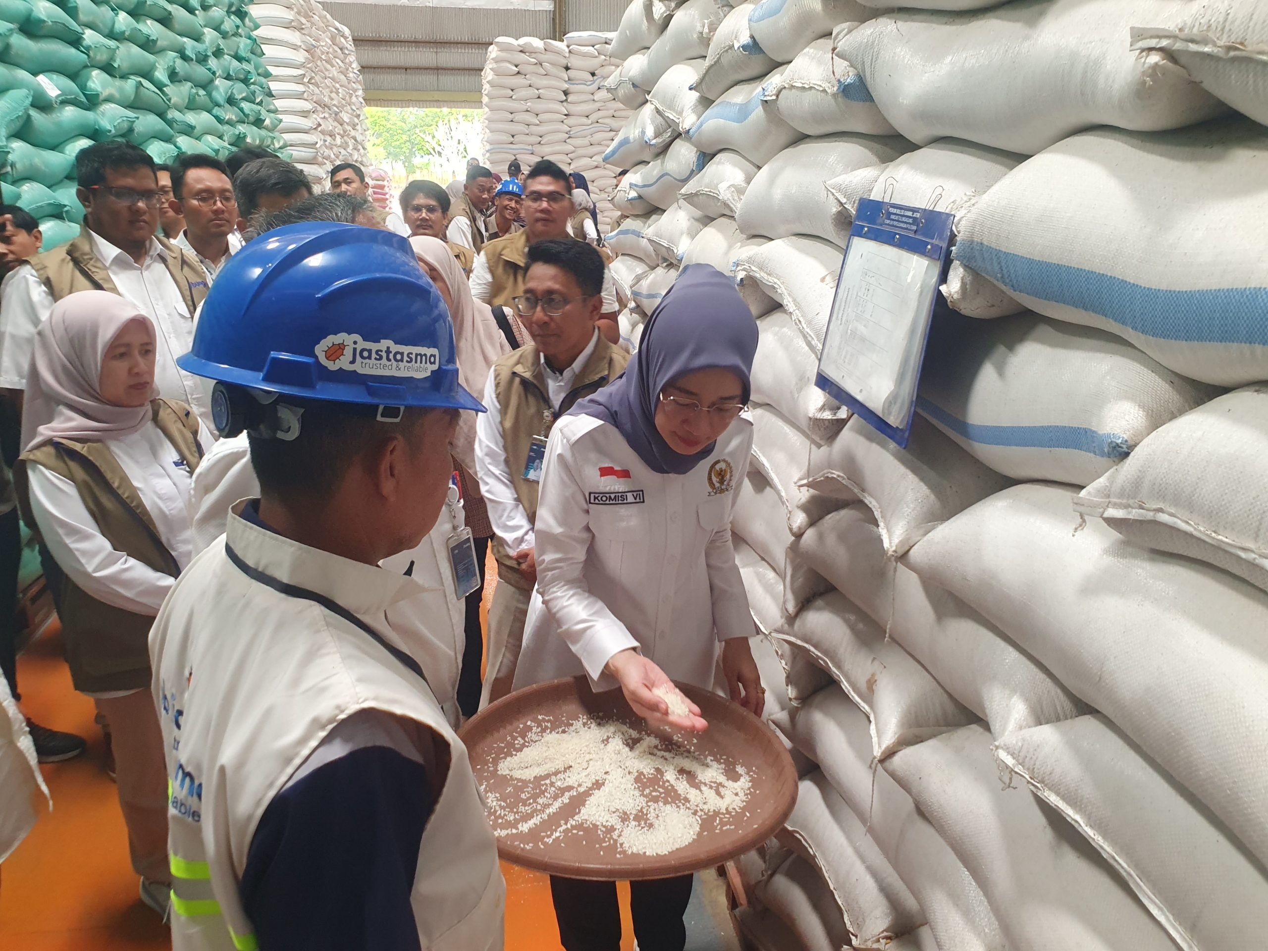 Perum Bulog Ditarget Salurkan 893 Ribu Ton Beras SPHP Sepanjang Tahun 2026