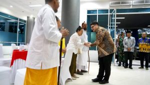 Bupati Kediri menghadiri acara Dharma Shant di HCC SLG.