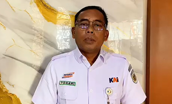 Manager Humas Daop 7 Madiun, Tohari. (aziz/memo).