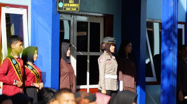 Polres Blitar Gelar Police Go To School dalam Upacara Hari Kartini