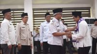 Gus Qowim Lepas 281 Jemaah Haji Kediri, Pesan Jaga Kesehatan dan Kekompakan