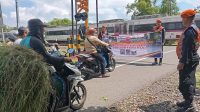 Petugas KAI saat sosialisasi.