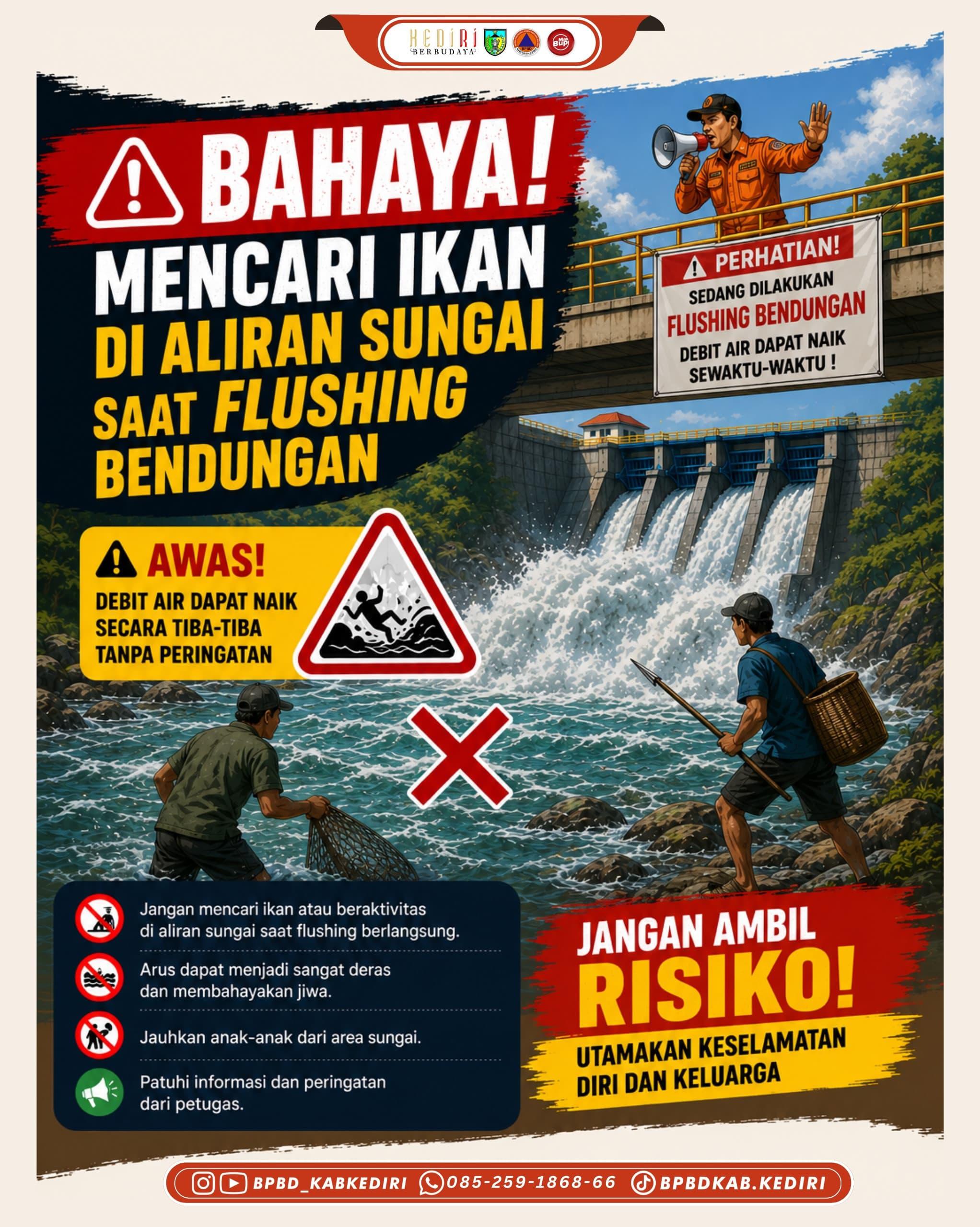 Poster imbauan BPBD Kabupaten Kediri waspada saat mencari ikan di Sungai Brantas.