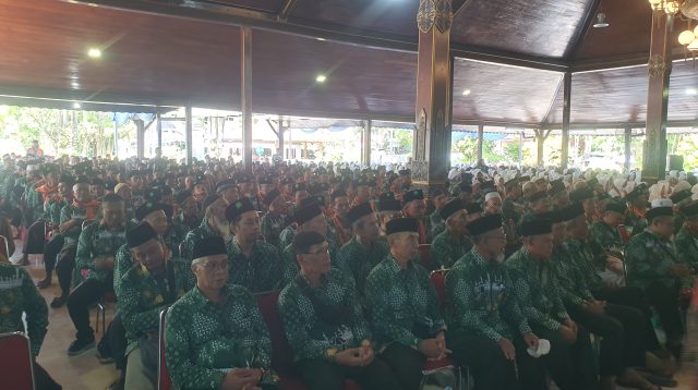 Pelepasan calon haji asal Tulungagung di Pendopo Kongas Arum Kusumaning Bongso.