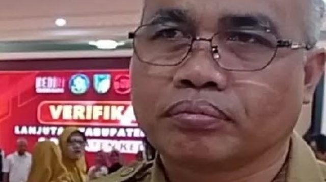 Kepala Dinas Kesehatan Kabupaten Kediri.