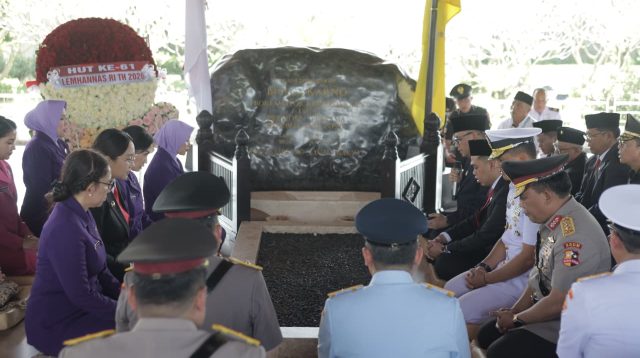 Rombongan Lemhanas RI ziarah ke Makam Bung Karno.