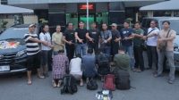 Tim Jaka Tingkir Satreskrim Polres Lamongan mengamankan lima pelaku komplotan ganjal ATM.(foto: istimewa)