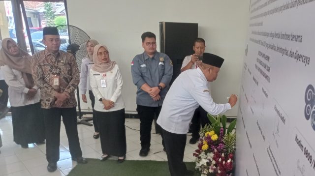 Mbak Wabup Kediri Pesankan Tidak Ada Titipan di SMP 2026