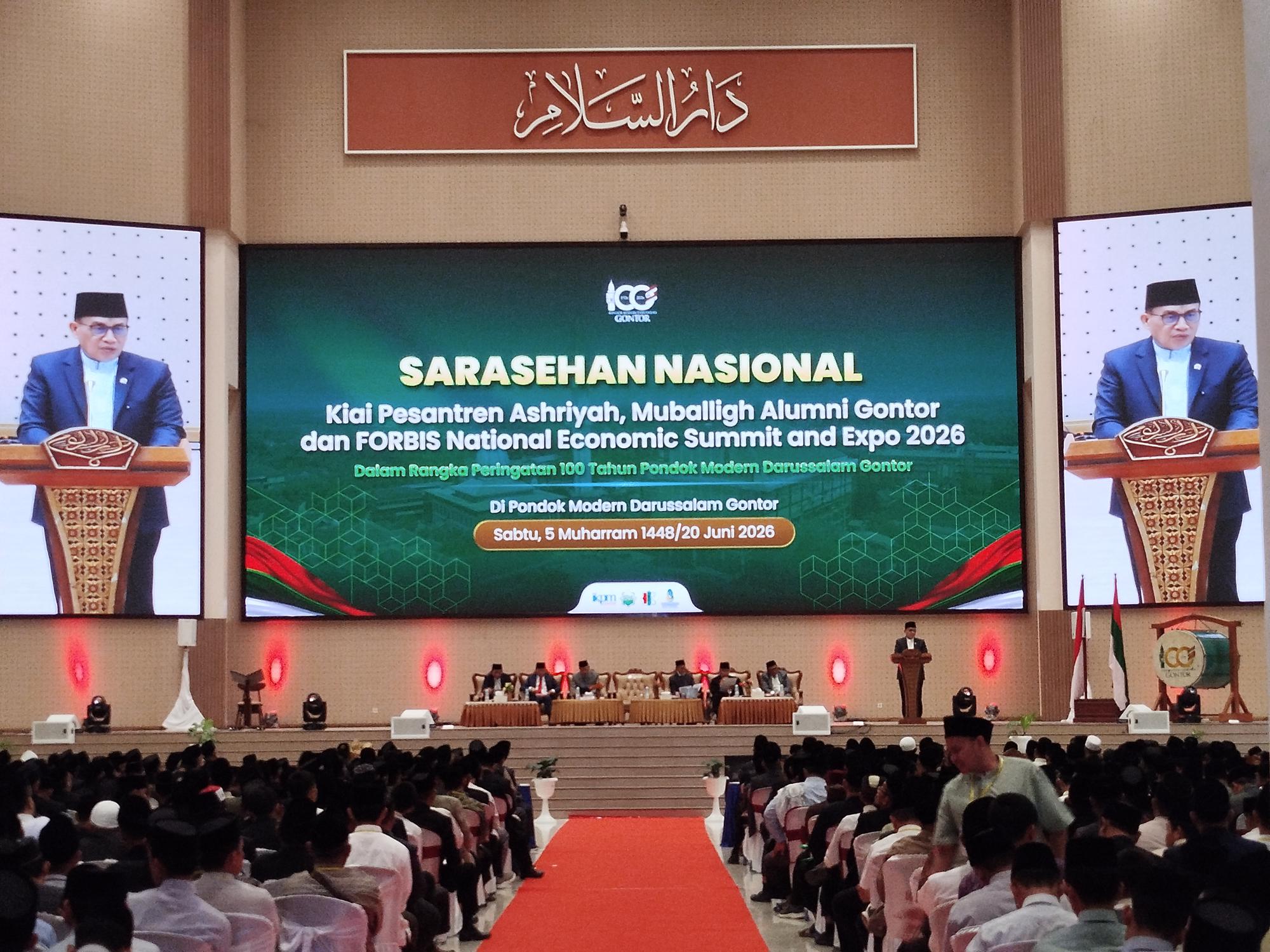 Wakil Menteri Agama saat membuka sarasehan ulama di Pondok Modern Darrusalam Gontor (PMDG) Ponorogo.