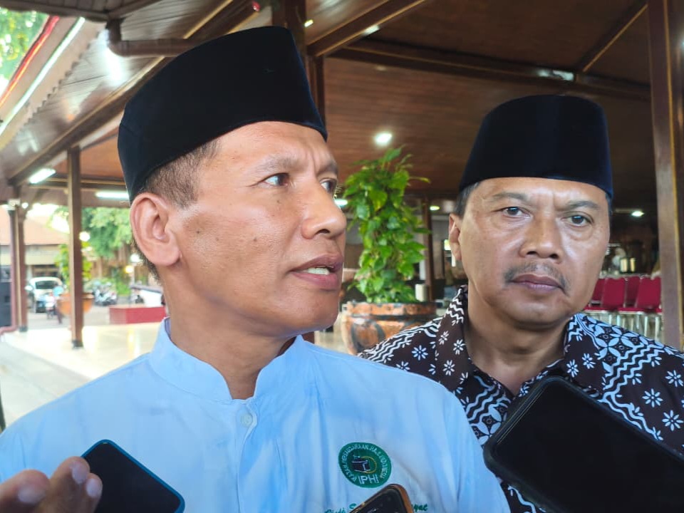 Plt Bupati Tulungagung, Ahmad Baharudin saat memberikan keterangan terkait proses seleksi pengisian jabatan Sekda Tulungagung.