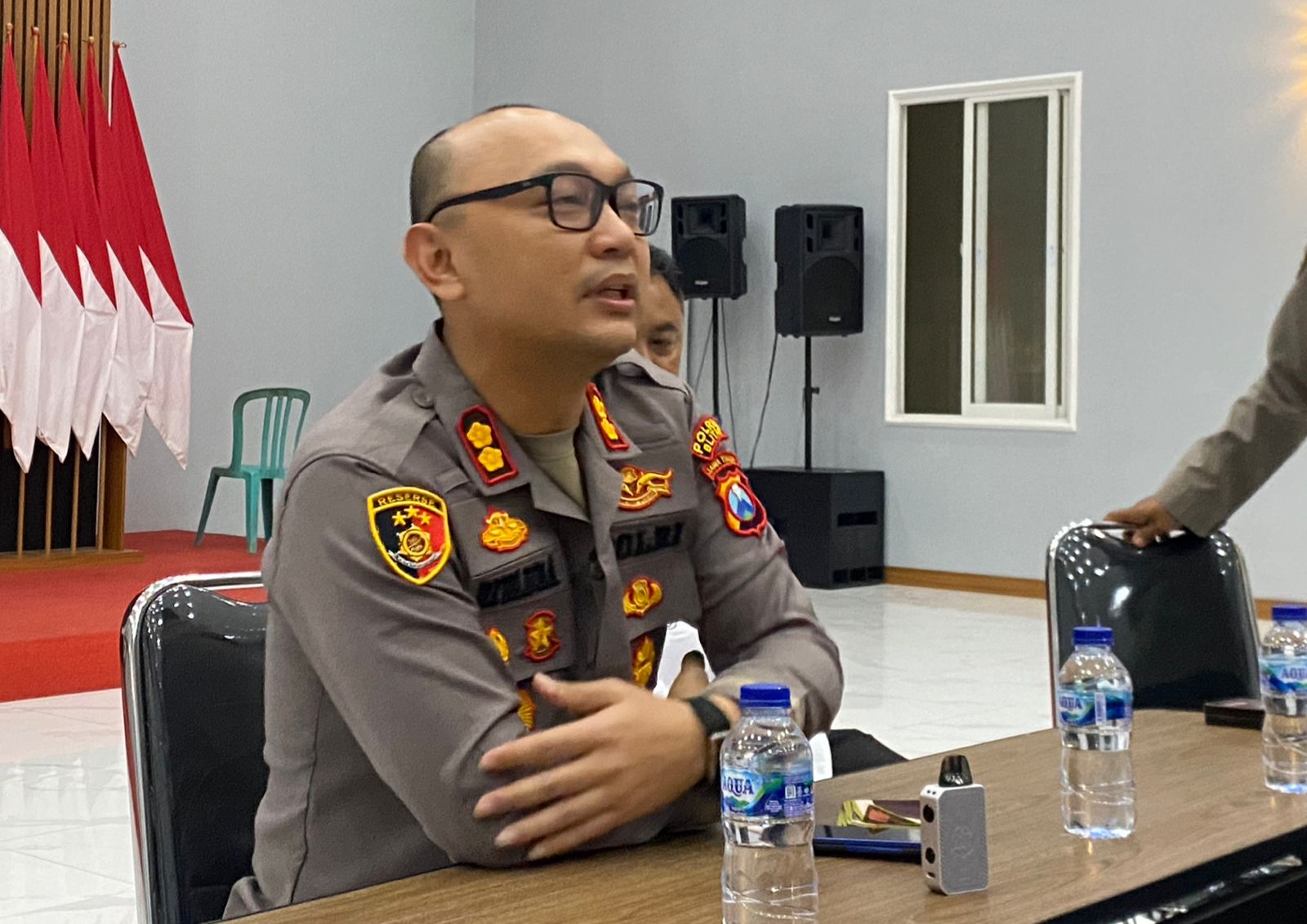 Kapolres Blitar AKBP Rivanda saat rilis di Polres Blitar.