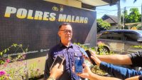 1003628118 Kasihumas Polres Malang AKP M. Budiono.