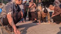 Kiblat2 Pelaksanaan Rashdul Kiblat atau penentuan arah kiblat saat terjadinya fenomena astronomi matahari yang berada tepat di atas Ka'bah.