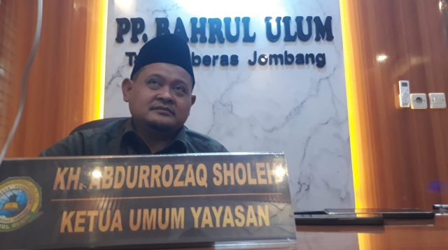 Ketua Panitia Lokal Muktamar Ke-35 NU, KH Abdurrozaq Sholeh.