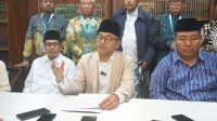 KH Abdussalam Shohib (Gus Salam) ketika siaran persnya di Ponpes Denanyar, Jombang, Sabtu (29/8/2026).