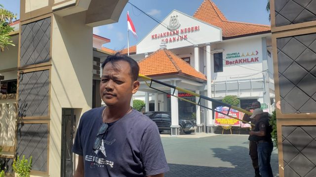 Catut Nama Polsek Sukomoro dan Kejari Nganjuk dalam Proyek Revitalisasi Smakom, LKHPI Nganjuk Ambil Sikap