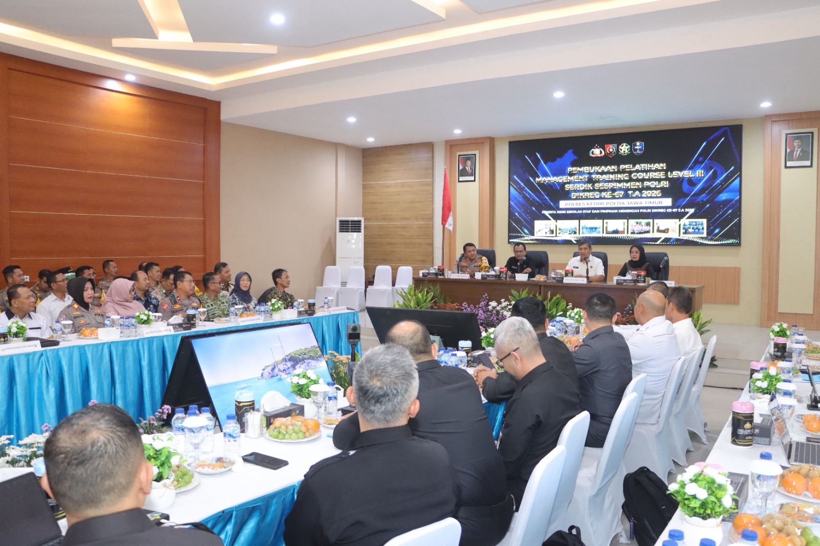 FGD sektor UMKM budidaya lele di Mapolres Kediri Kamis siang.