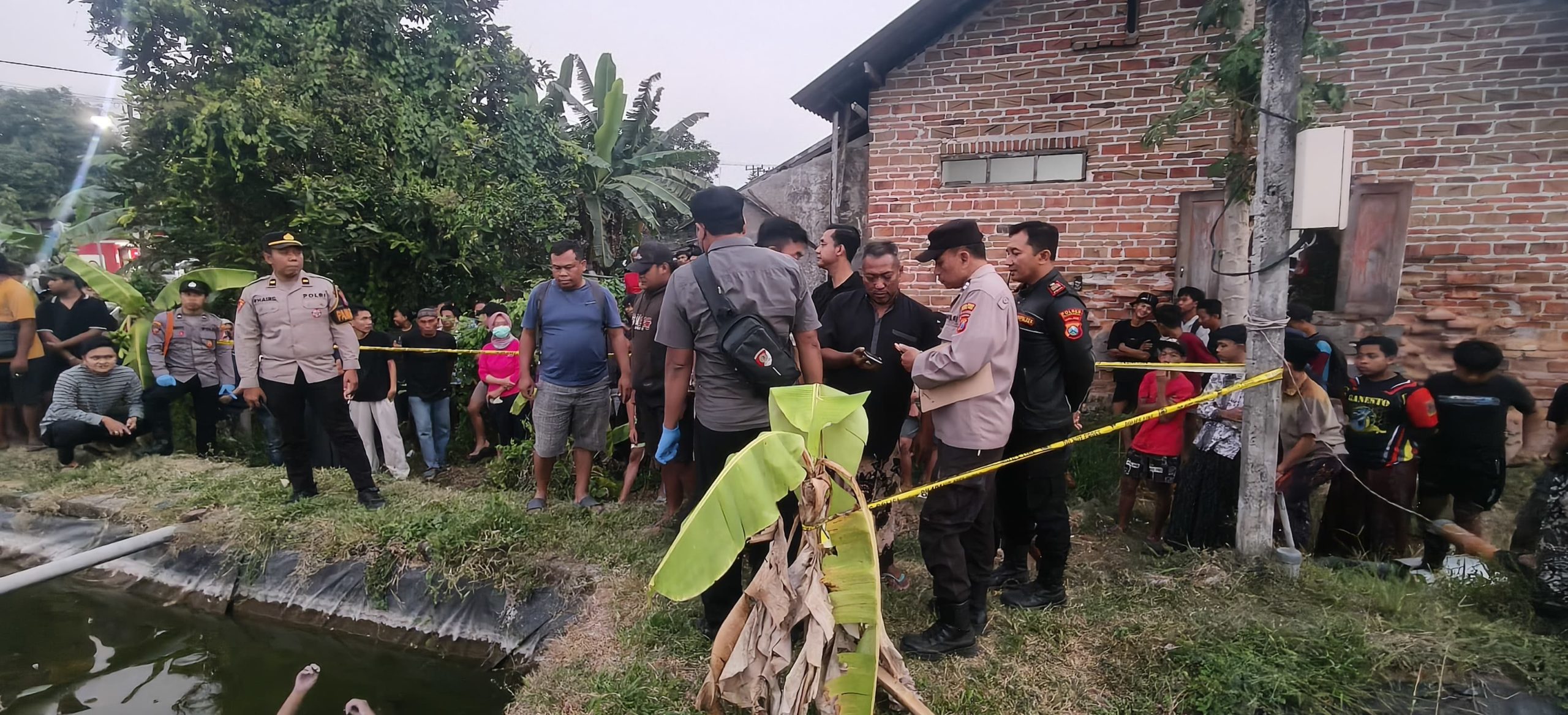 Dua Hari Tak Pulang, Warga Ringinrejo Kediri Ditemukan Mengapung di Kolam Ikan Koi