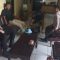 Polsek Pucuk amankan ODGJ yang membawa senjata tajam yang merasakan warga.