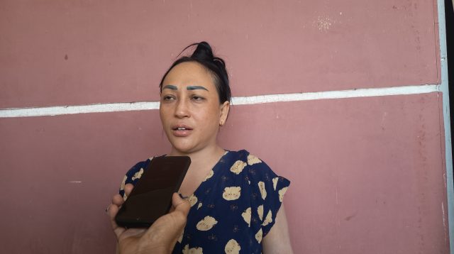 Ninik Triana saat ditemui di rumahnya di salah satu perumahan Lamongan saat dikonfimasi awak media.