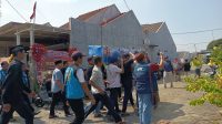 1000344563 Almarhum saat di semayamkan di rumah duka di Perumahan Made Great Lamongan.