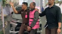 Dugaan korupsi Pasar Among Tani, Mantan Kepala UPT resmi jadi tersangka dan ditahan Kejari Batu.