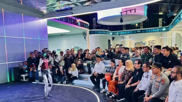 Trial opening wahana baru Mega Science Center dan Budaya di Kota Batu milik JTP Group.