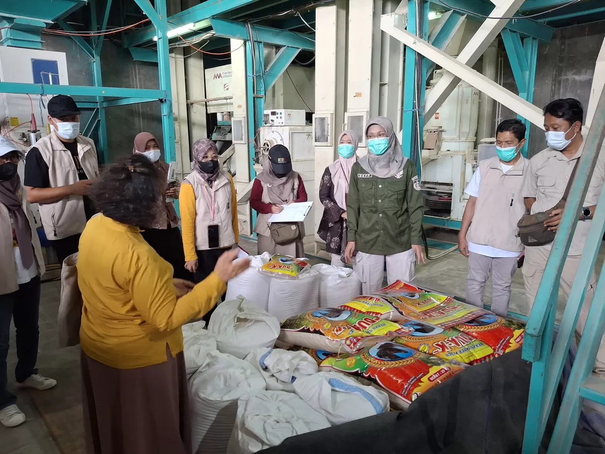 Tim DKPP Kabupaten Kediri pantau ketersediaan pangan di Kabupaten Kediri.