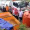 BPBD Kabupaten Ponorogo bersama PMI saat menyalurkan bantuan air bersih.