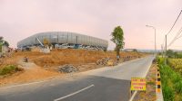 Pembangunan jalan seputar stadion Gelora Dhaha Jayati.